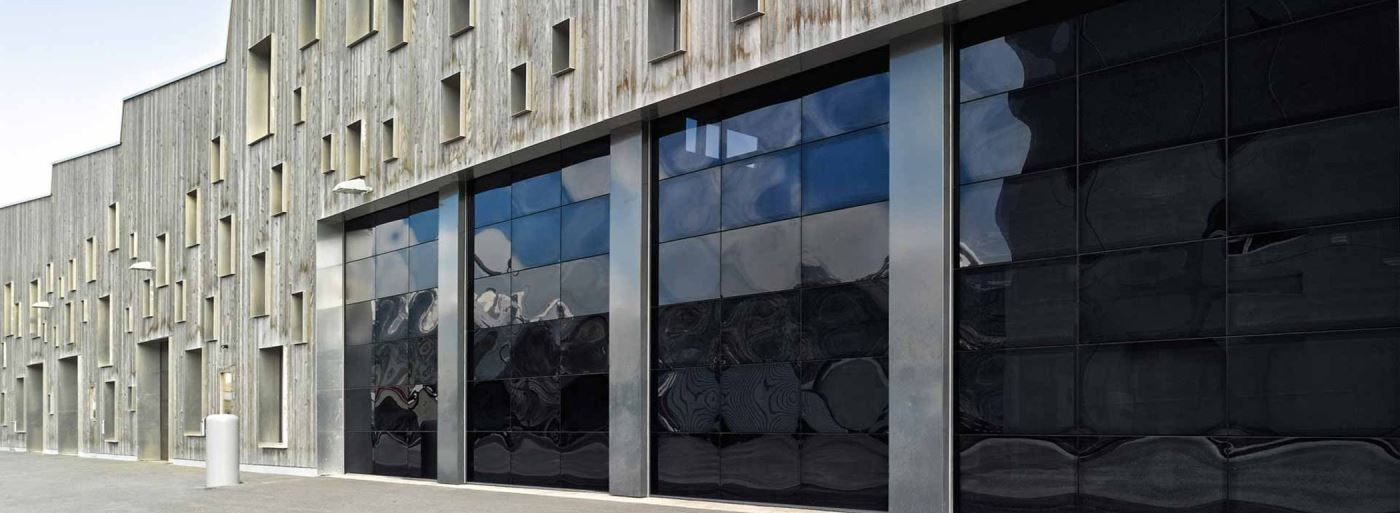 Segmentowe bramy przemysłowe